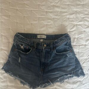 Abercrombie & Fitch Curve Love The Mom Midrise Shorts